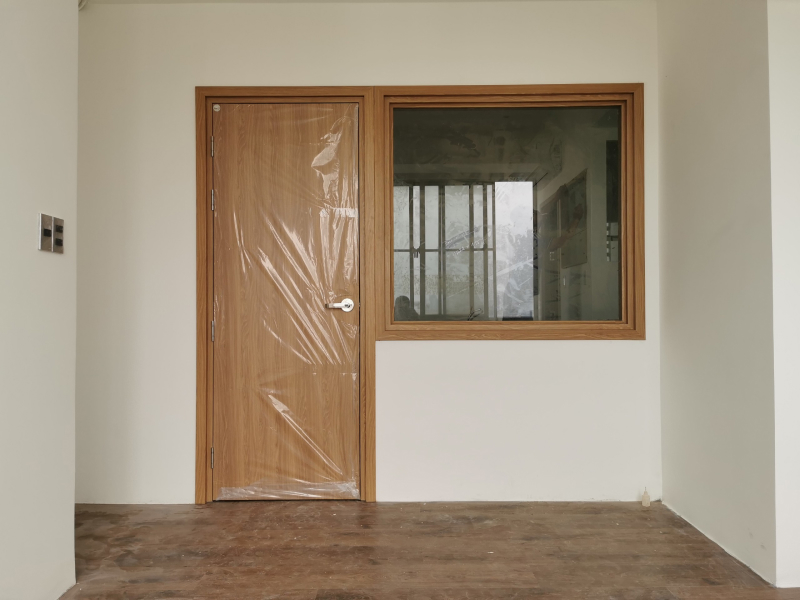 Mẫu cửa nhựa composite phòng ngủ thiết kế đơn giản